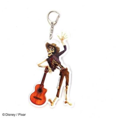 リメンバー・ミー』を歌うヘクターのシンギングドールが再入荷